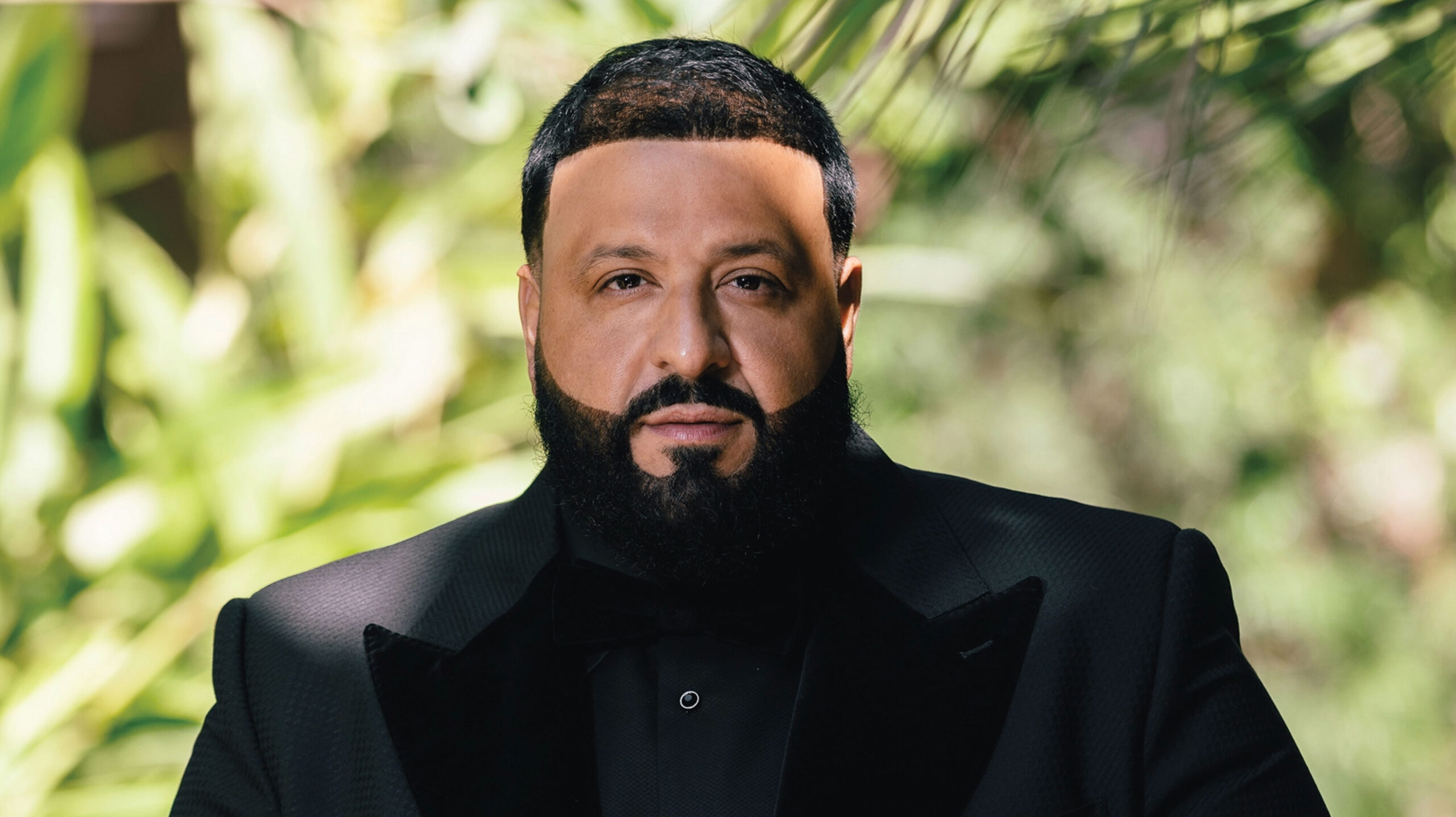 Sagoma In Cartone Mini DJ Khaled (Black Suit) - Ritaglio Collezionabile Alta Definizione - 2
